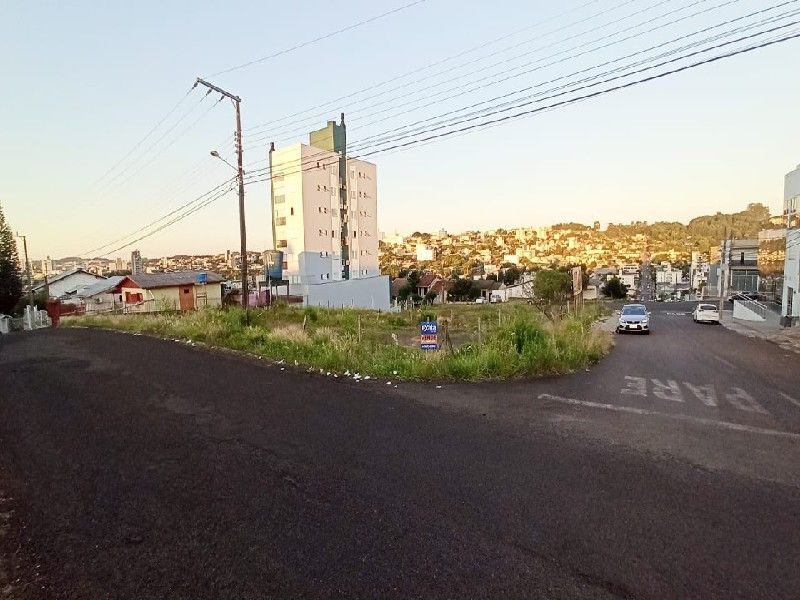 TERRENO - UNIVERSITÁRIO 3