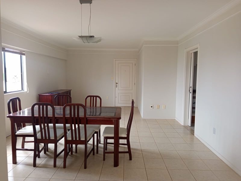 APARTAMENTO - CENTRO 3