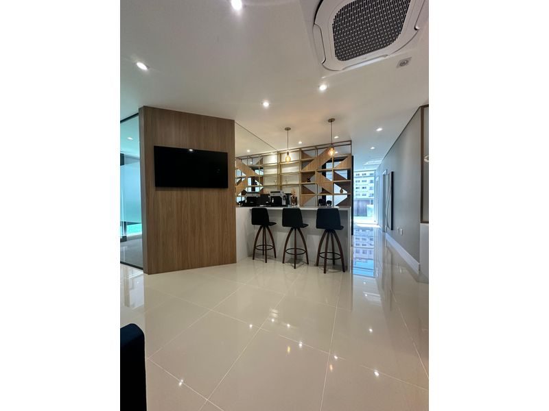 SALA COMERCIAL - CENTRO 10