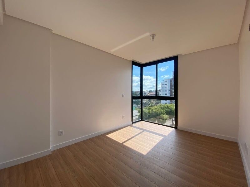 APARTAMENTO - PRESIDENTE MÉDICI 6