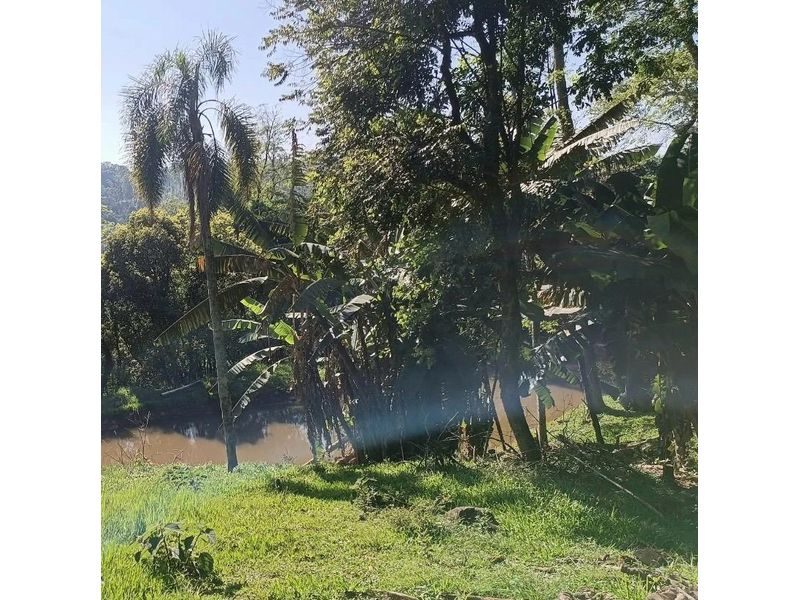 CHÁCARA - ÁGUA AMARELA 13