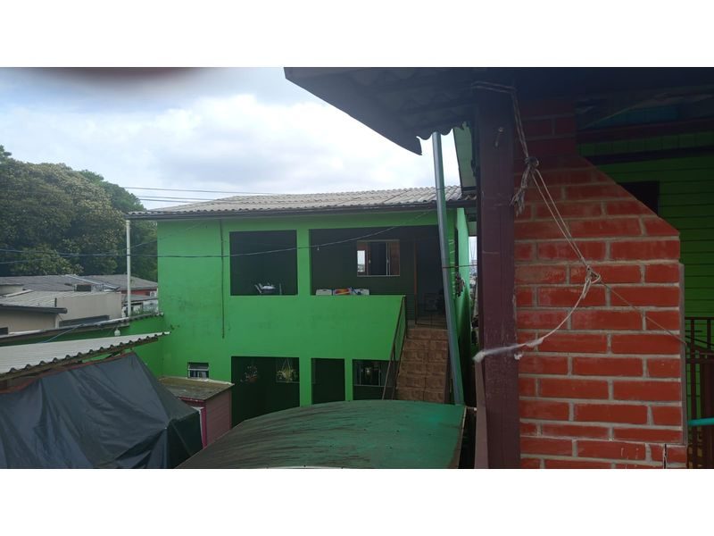 CASA - QUEDAS DO PALMITAL 5