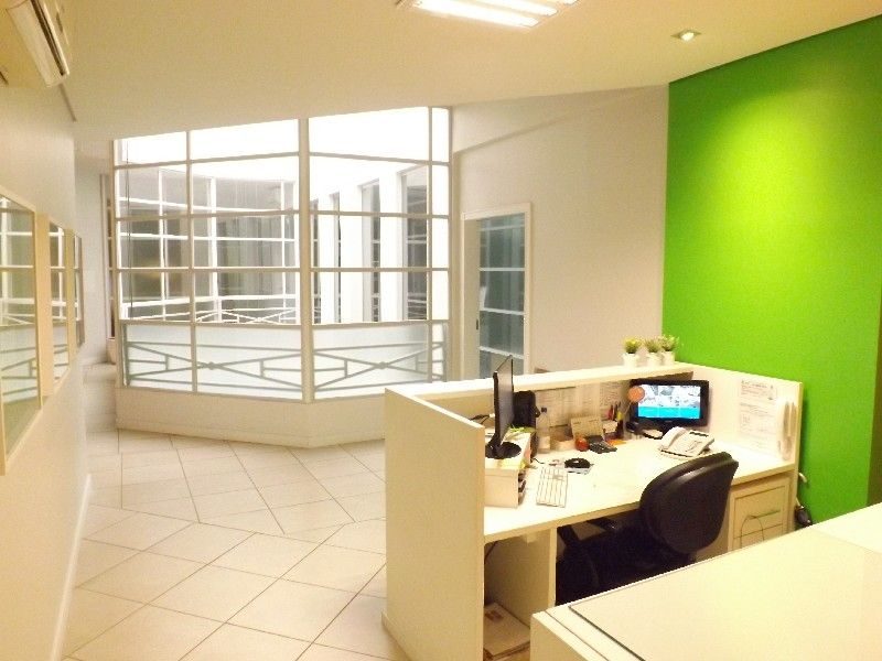 SALA COMERCIAL - CENTRO 4