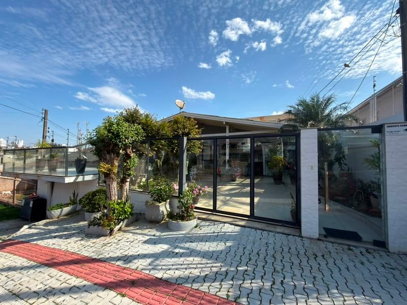 CASA - PRESIDENTE MÉDICI
