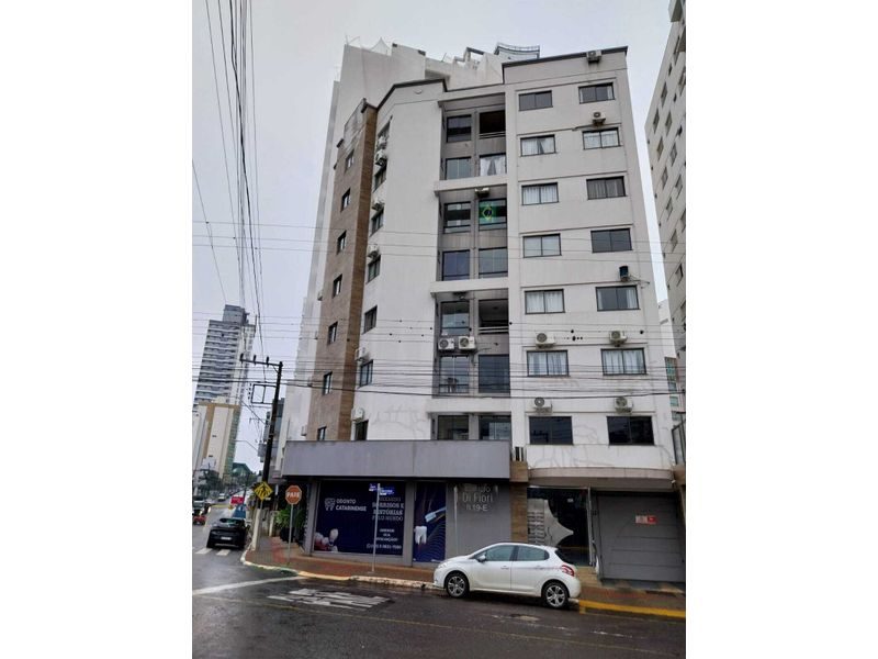 APARTAMENTO - CENTRO