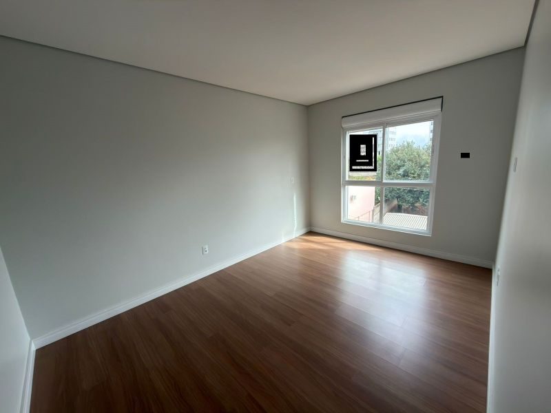 APARTAMENTO - ESPLANADA 6