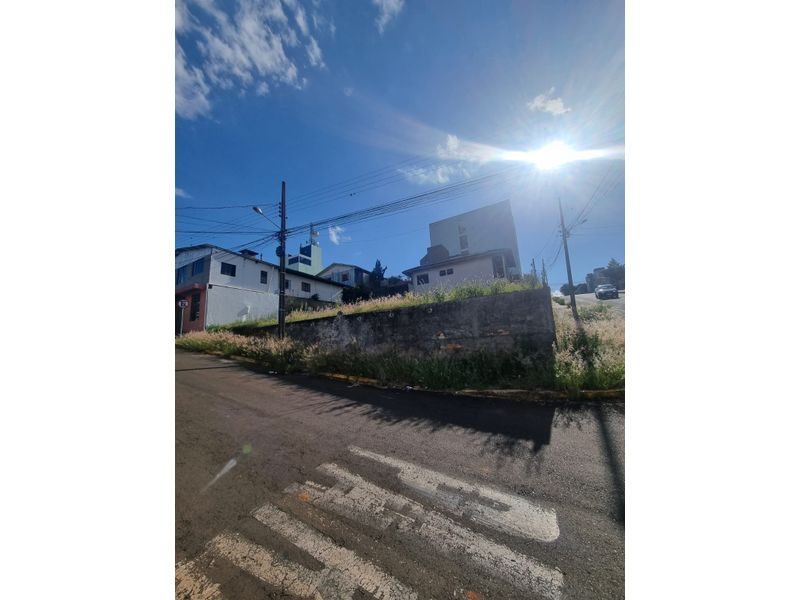 TERRENO - UNIVERSITÁRIO 8