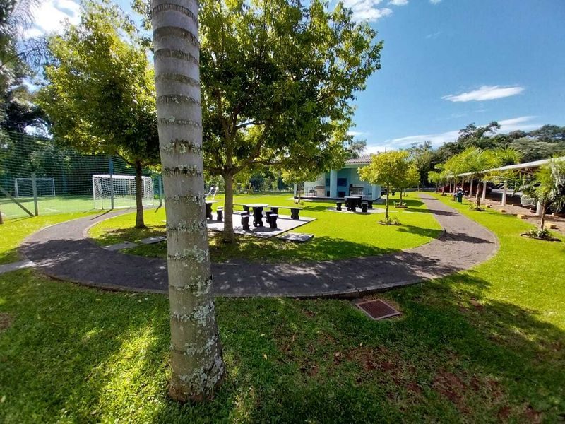 APARTAMENTO - PASSO DOS FORTES 22