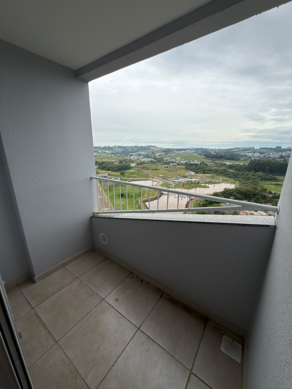 APARTAMENTO À VENDA NO BAIRRO BOM RETIRO-CHAPECÓ SC 4