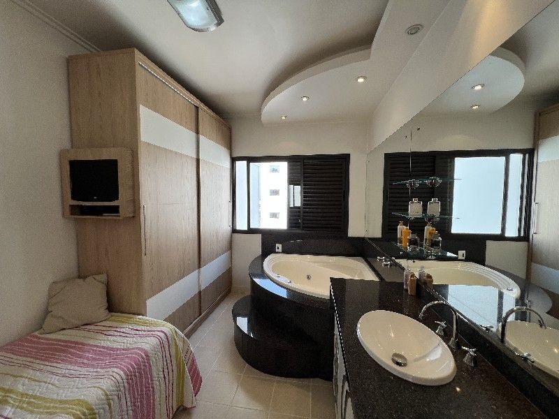 APARTAMENTO - CENTRO 12