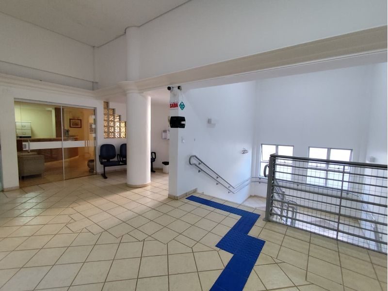 SALA COMERCIAL - CENTRO 18
