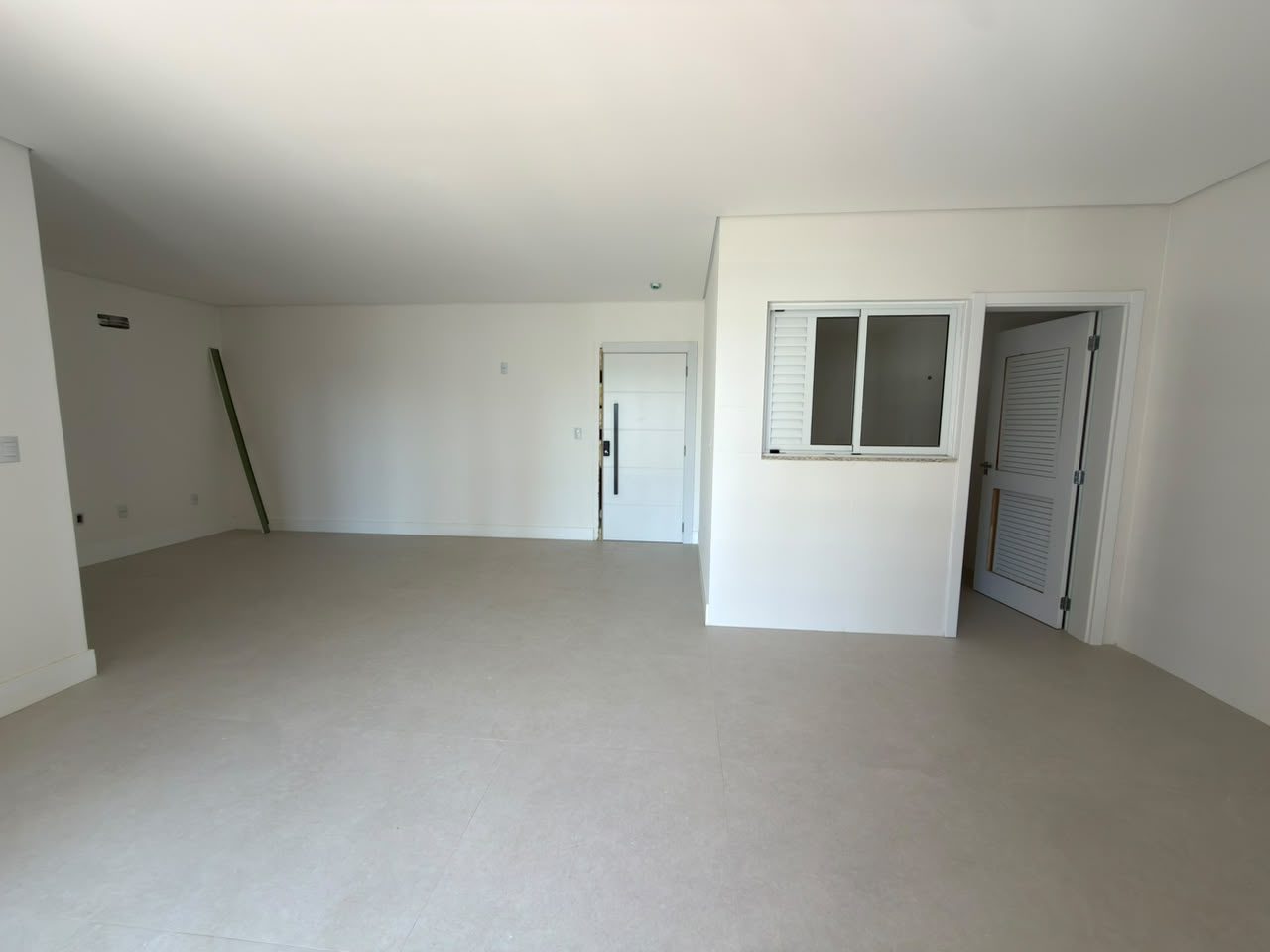 APARTAMENTO À VENDA NO CENTRO- CHAPECÓ SC 5