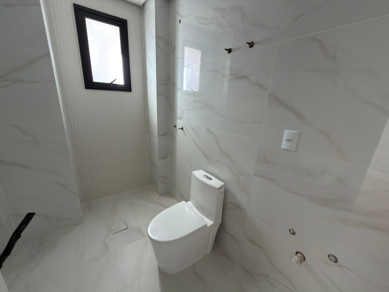APARTAMENTO À VENDA NO CENTRO- CHAPECÓ SC 12