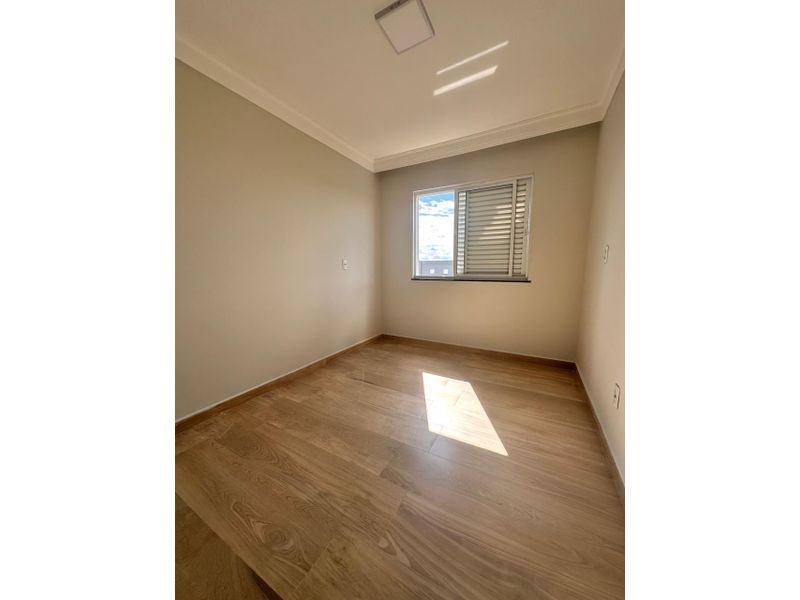 APARTAMENTO - LÍDER 7