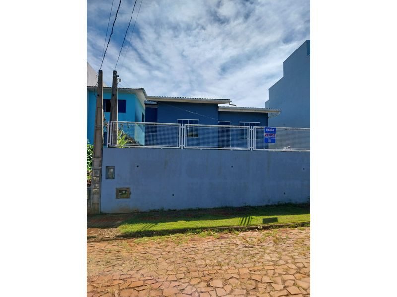 CASA - BELVEDERE - RUA GOMERCINDO LUIZ PUTTI 17