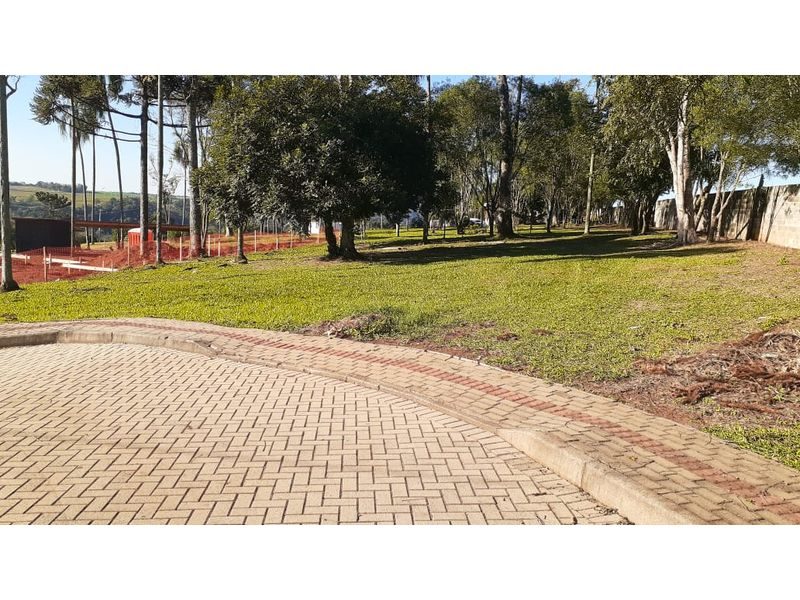 TERRENO EM CONDOMÍNIO FECHADO - DON GUILHERME