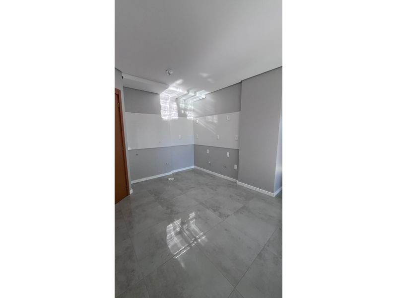 APARTAMENTO - PASSO DOS FORTES 6