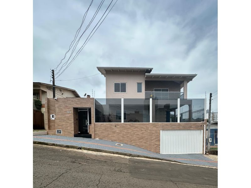 CASA - PRESIDENTE MÉDICI