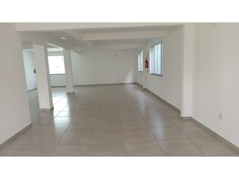 SALA COMERCIAL - CENTRO 4