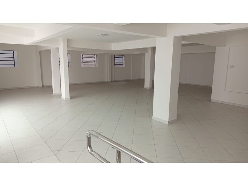 SALA COMERCIAL - CENTRO 7