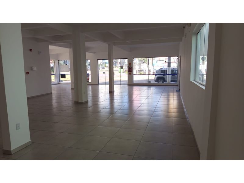 SALA COMERCIAL - CENTRO 12