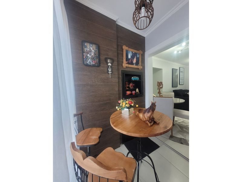 APARTAMENTO - UNIVERSITÁRIO
