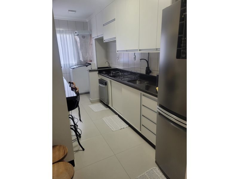 APARTAMENTO - UNIVERSITÁRIO 8