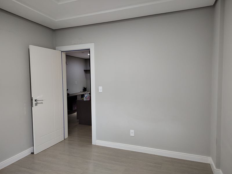 APARTAMENTO - CENTRO 18