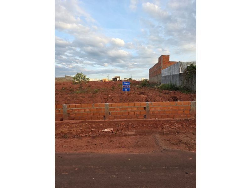 TERRENO - SANTOS DUMONT