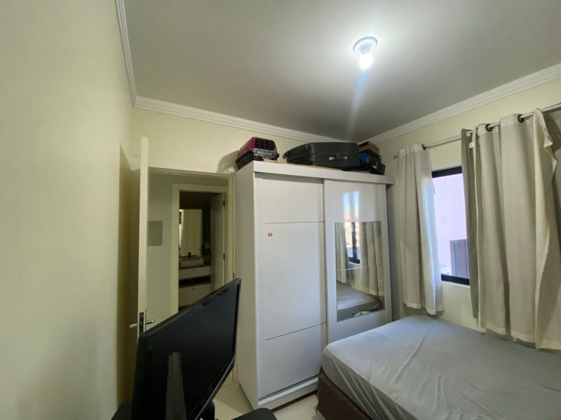 APARTAMENTO - UNIVERSITÁRIO 7