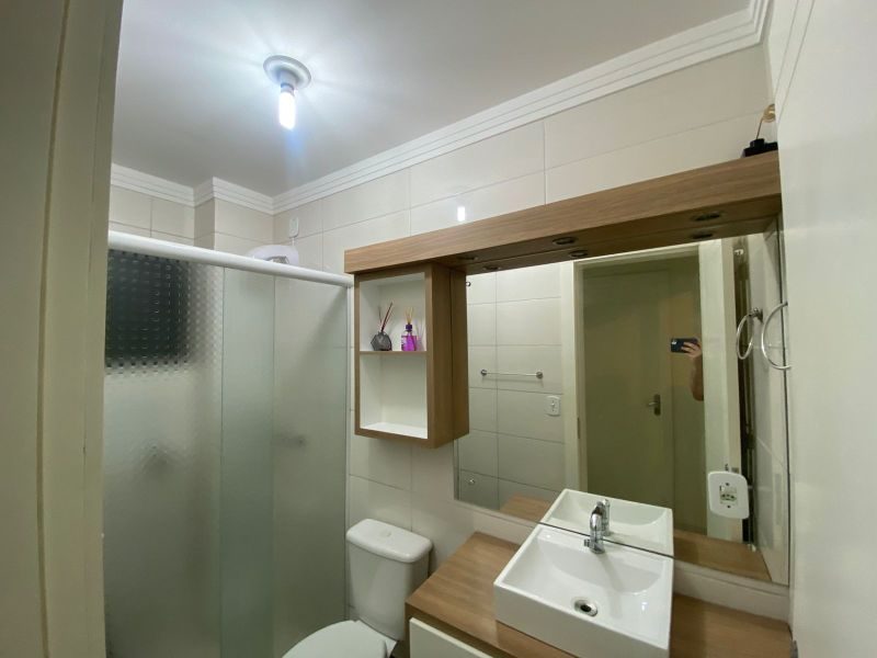 APARTAMENTO - UNIVERSITÁRIO 8