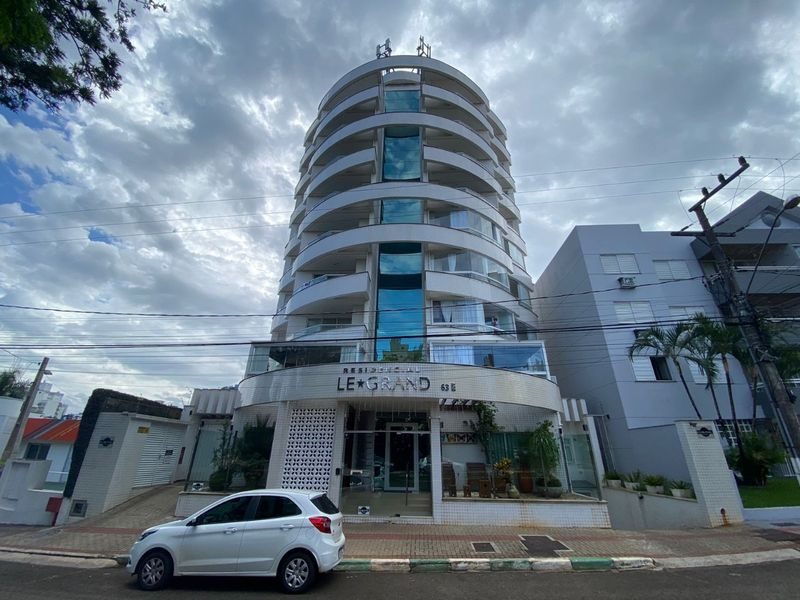 APARTAMENTO - CENTRO