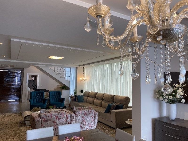 CASA EM CONDOMÍNIO FECHADO - LAVILLE 5