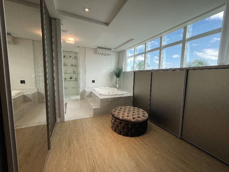 CASA EM CONDOMÍNIO FECHADO - LAVILLE 18