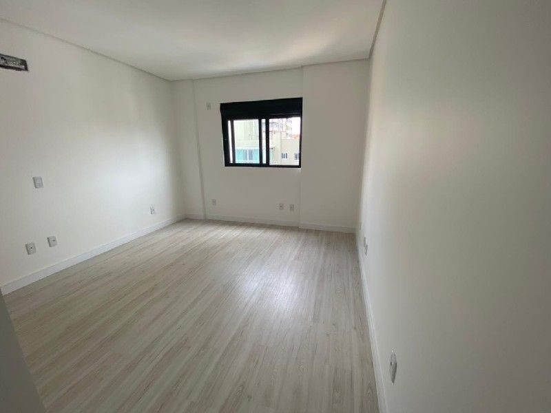 APARTAMENTO - CENTRO 4