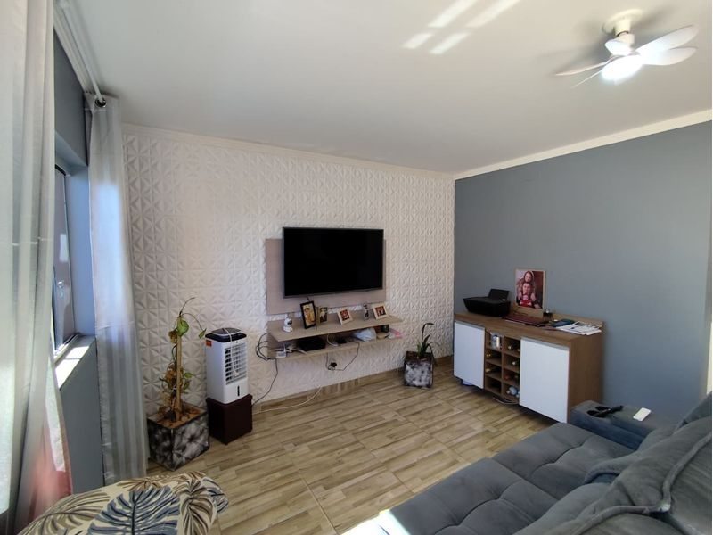 CASA - PINHEIRINHO 3