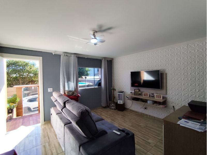 CASA - PINHEIRINHO 4