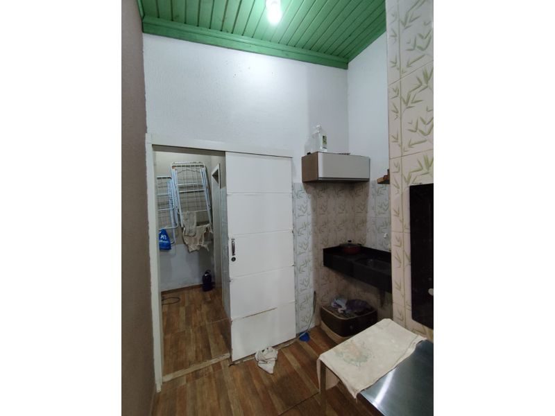 CASA - PINHEIRINHO 16