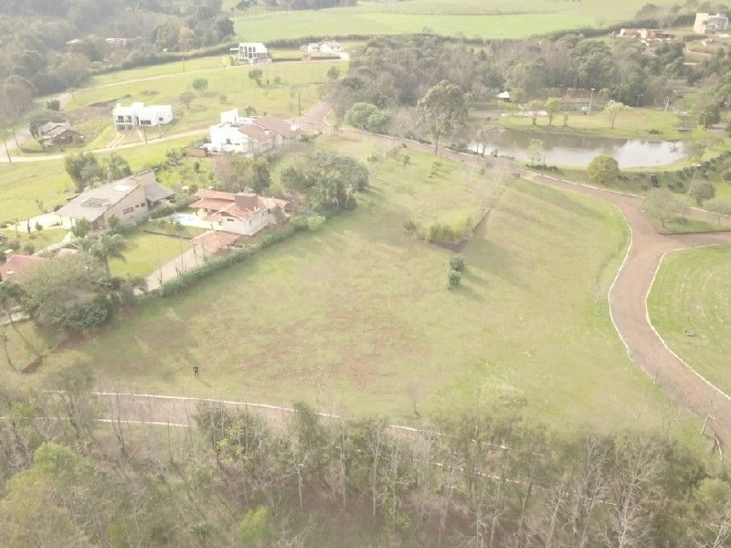 TERRENO EM CONDOMÍNIO FECHADO - ESPELHO DAS ÁGUAS
