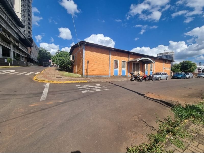 PAVILHÃO/BARRACÃO - PASSO DOS FORTES 3