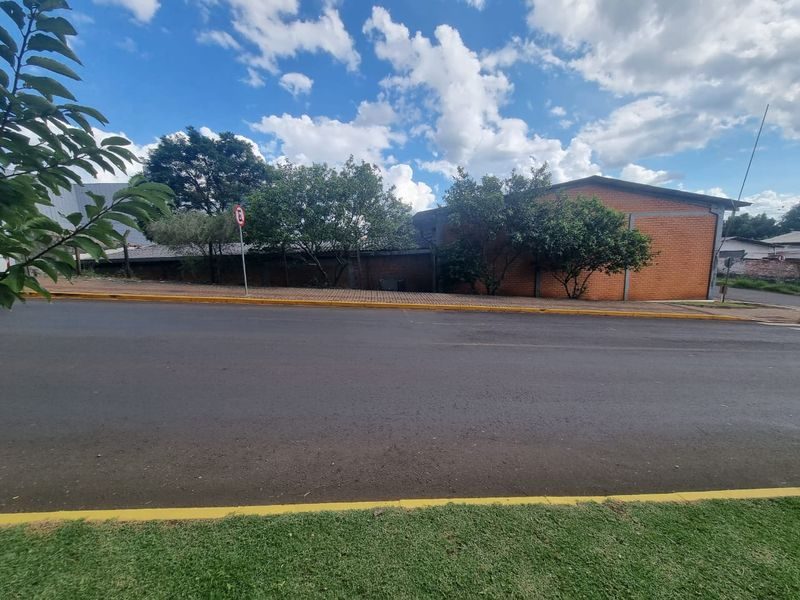PAVILHÃO/BARRACÃO - PASSO DOS FORTES 5