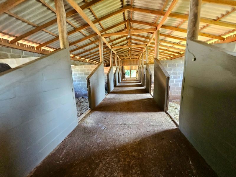 CHÁCARA - INTERIOR 27