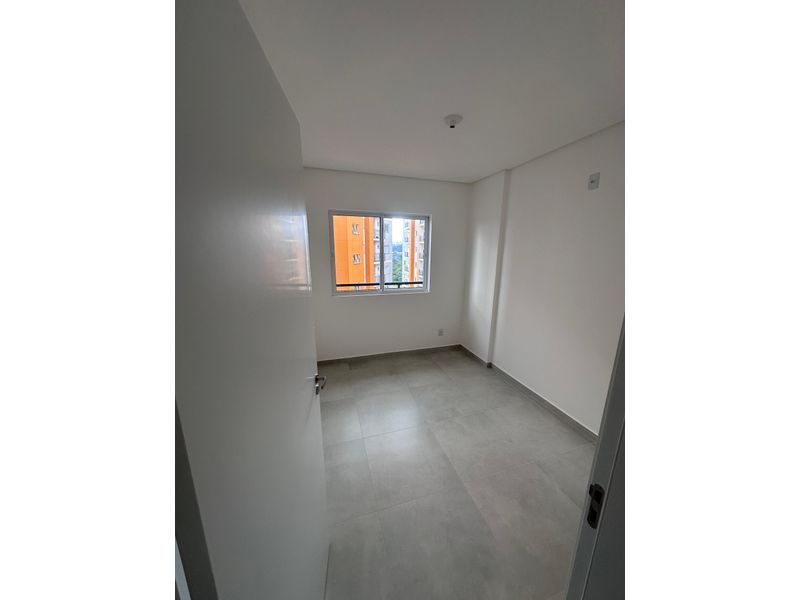 APARTAMENTO - DOM GERÔNIMO 10