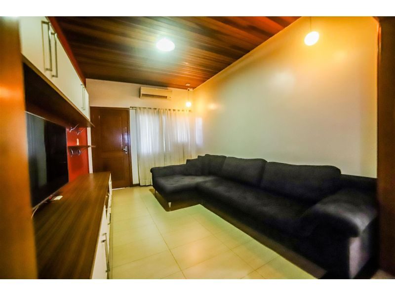 CASA - PARQUE DAS PALMEIRAS 25