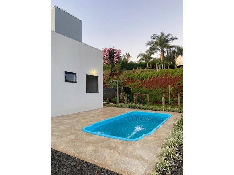 CASA EM CONDOMÍNIO FECHADO - LINHA COLÔNIA BACIA 17