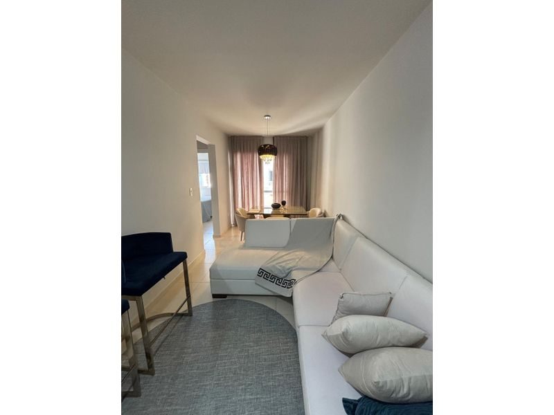 APARTAMENTO - PINHEIRINHO