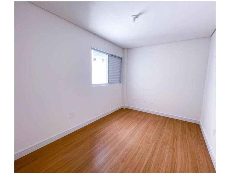 APARTAMENTO - PARAÍSO 4