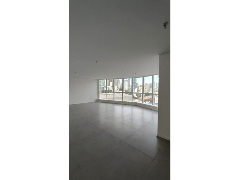 Sala Comercial - Centro 4