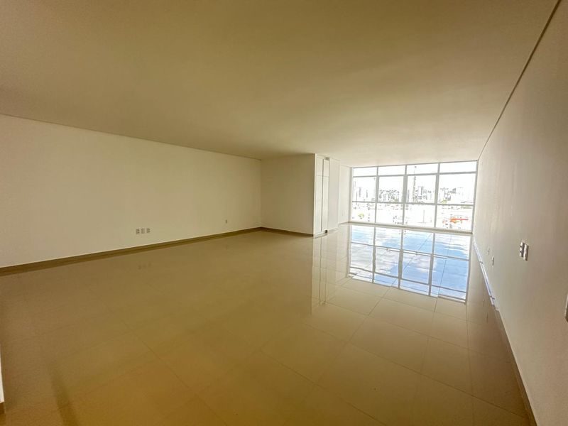 SALA COMERCIAL - CENTRO 3