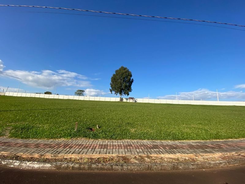TERRENO EM CONDOMÍNIO FECHADO - BOM RETIRO